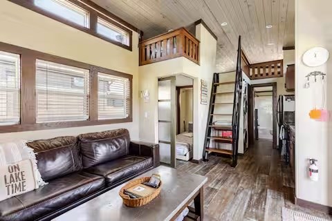 424765 Morganton Residential