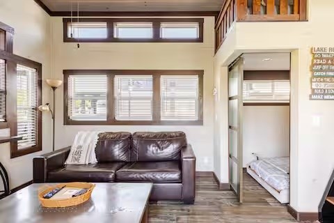 424765 Morganton Residential