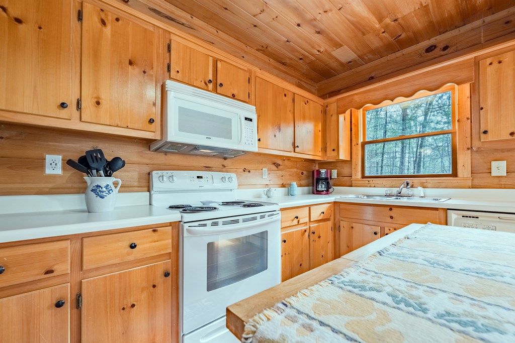 424766 Blue Ridge Residential