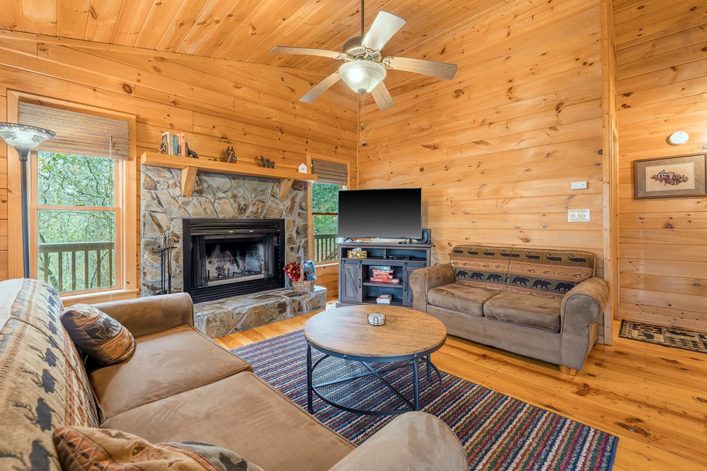 424766 Blue Ridge Residential