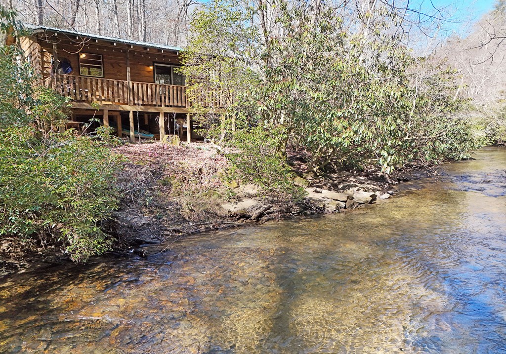 424767 Mineral Bluff Residential