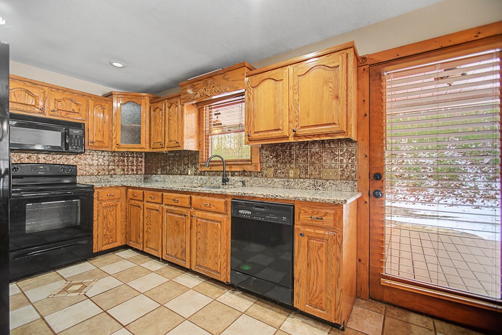 424770 Blue Ridge Residential