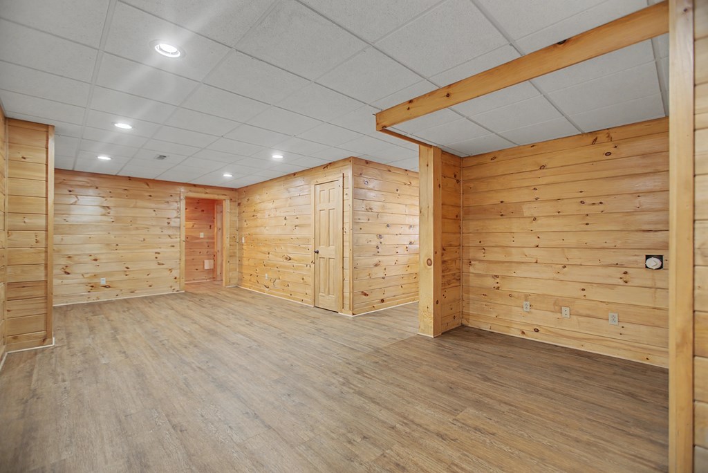 424770 Blue Ridge Residential