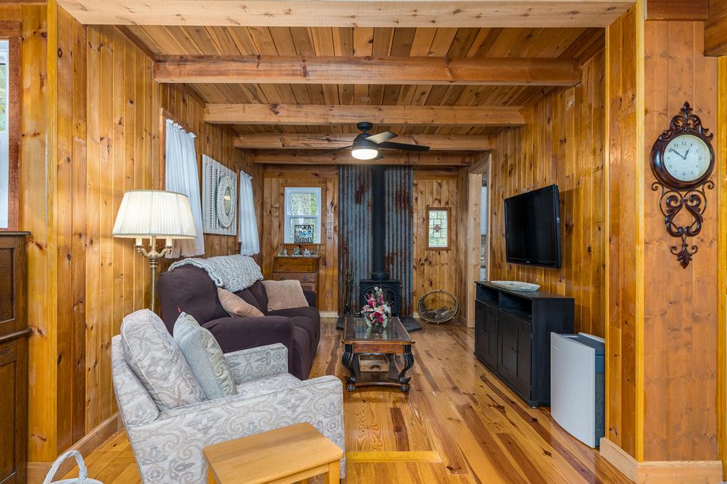 424775 Ellijay Residential