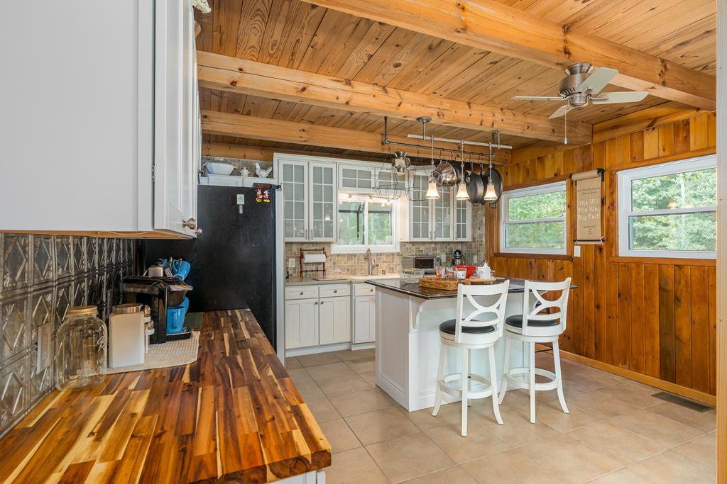 424775 Ellijay Residential