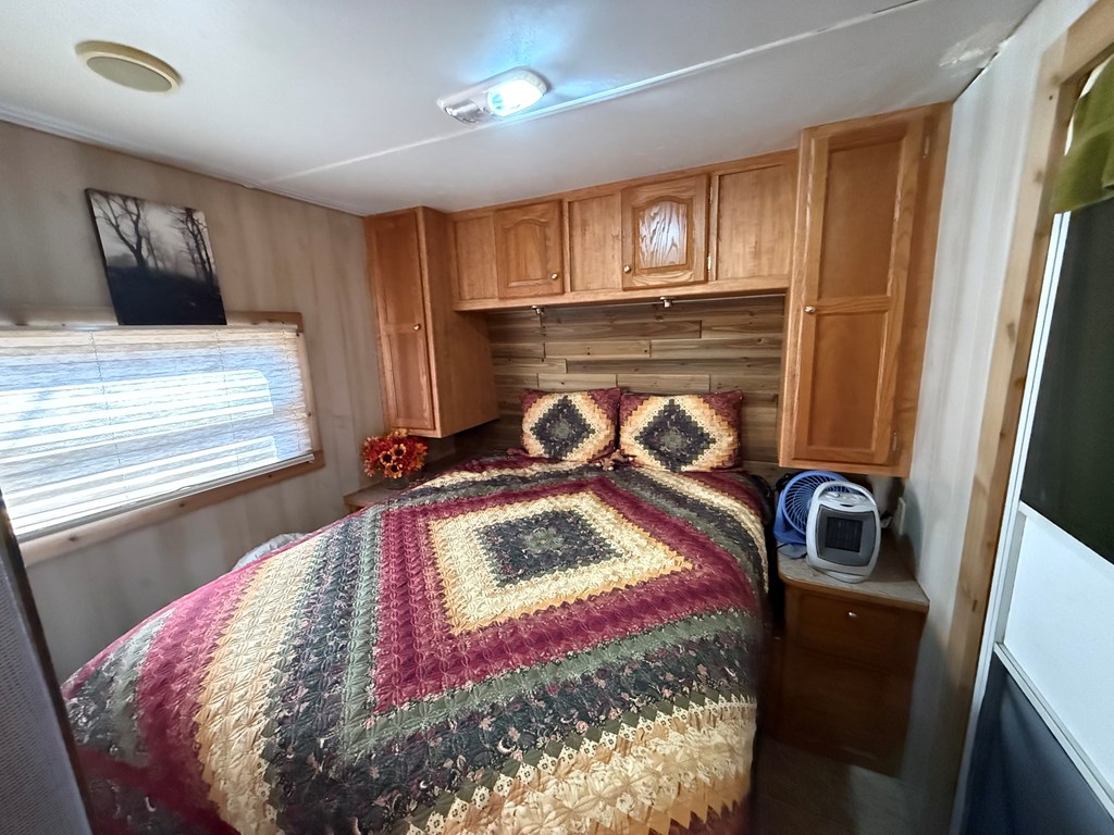 424777 Ellijay Residential