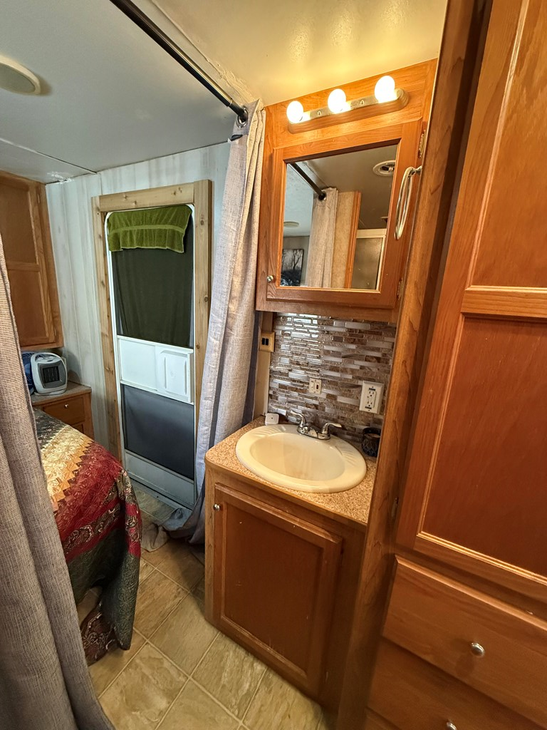 424777 Ellijay Residential