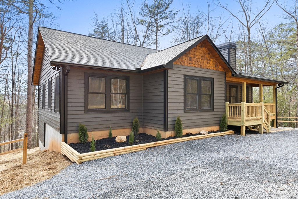 424784 Morganton Residential