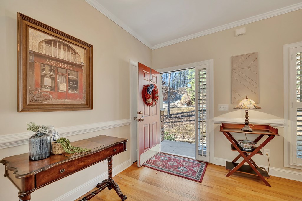 424808 Waleska Residential