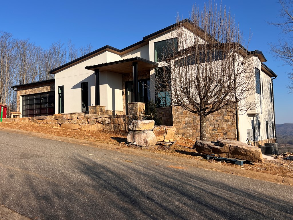 424818 Blairsville Residential