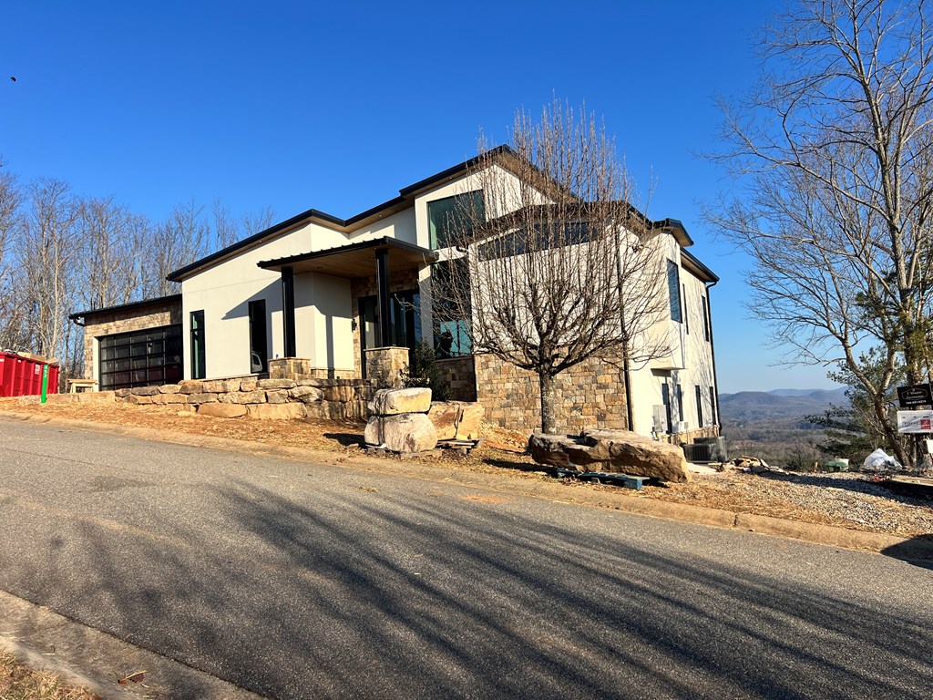 424818 Blairsville Residential