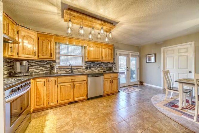 424824 Hayesville Residential