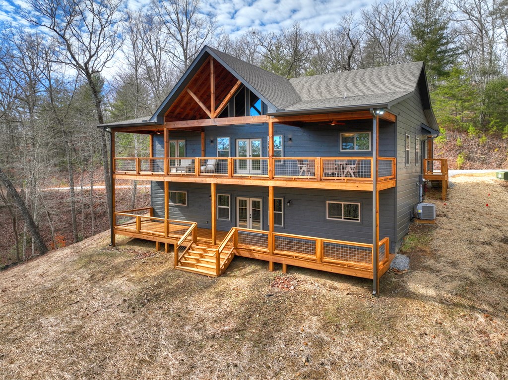 424827 Morganton Residential