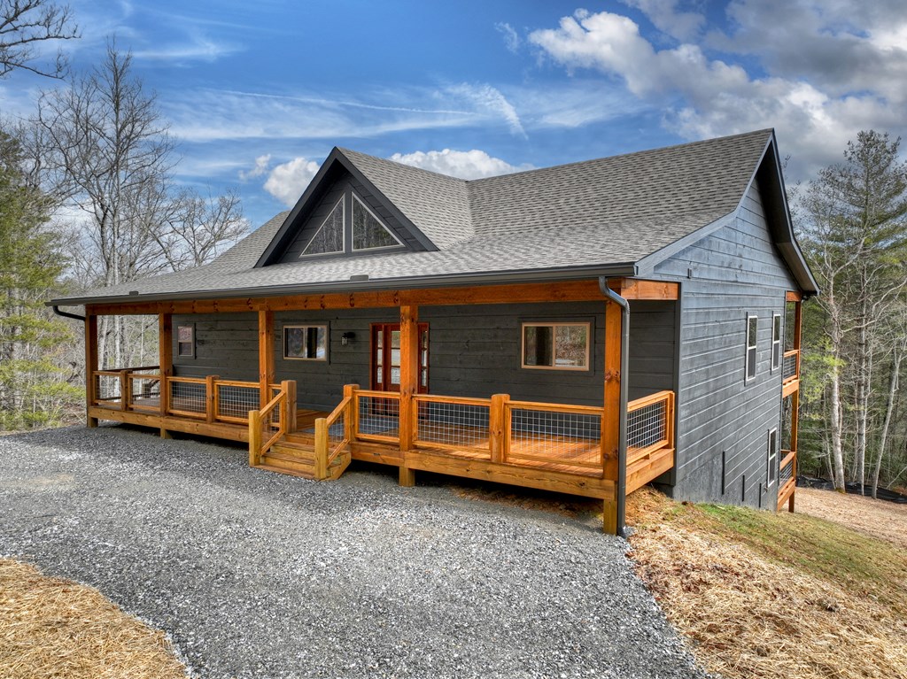 424827 Morganton Residential