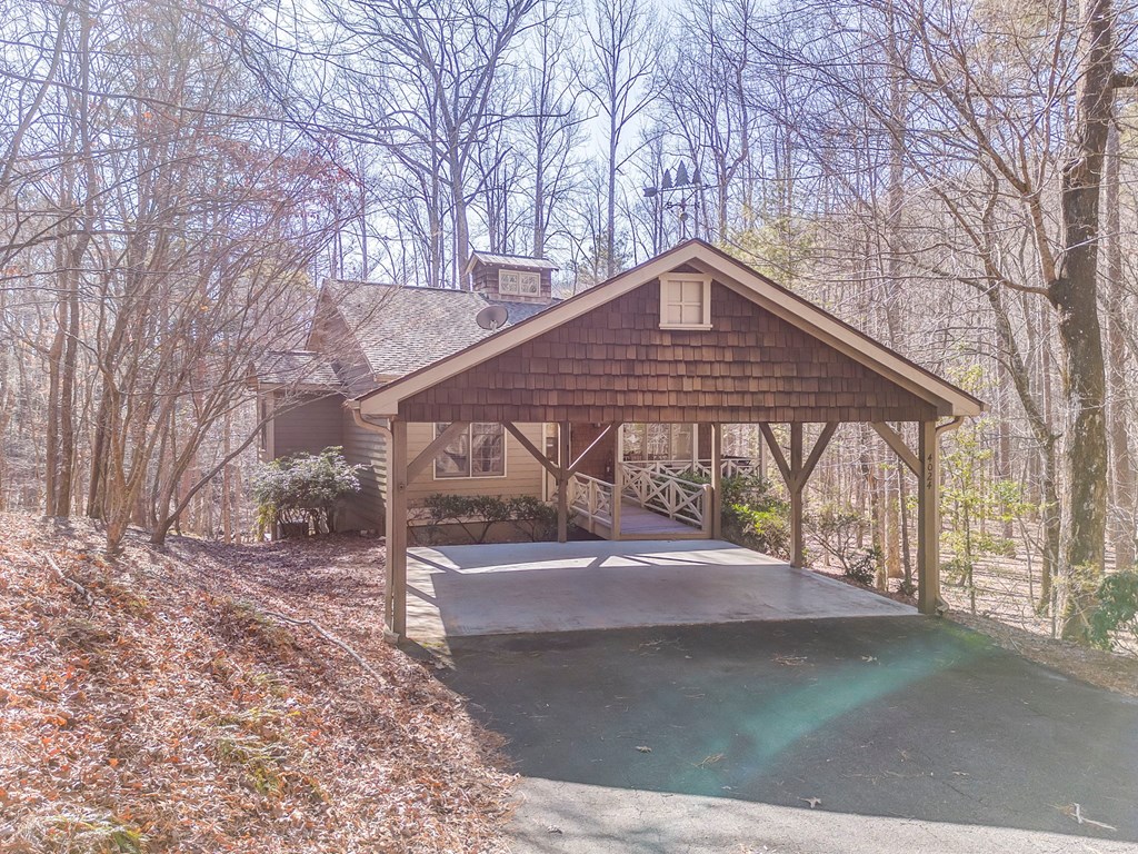 424828 Big Canoe Residential