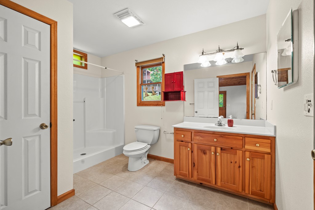 424832 Murphy Residential