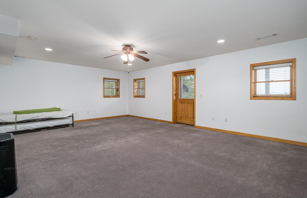 424832 Murphy Residential