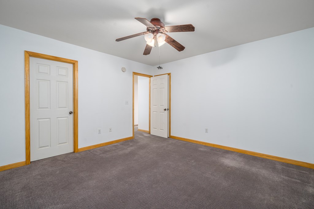 424832 Murphy Residential