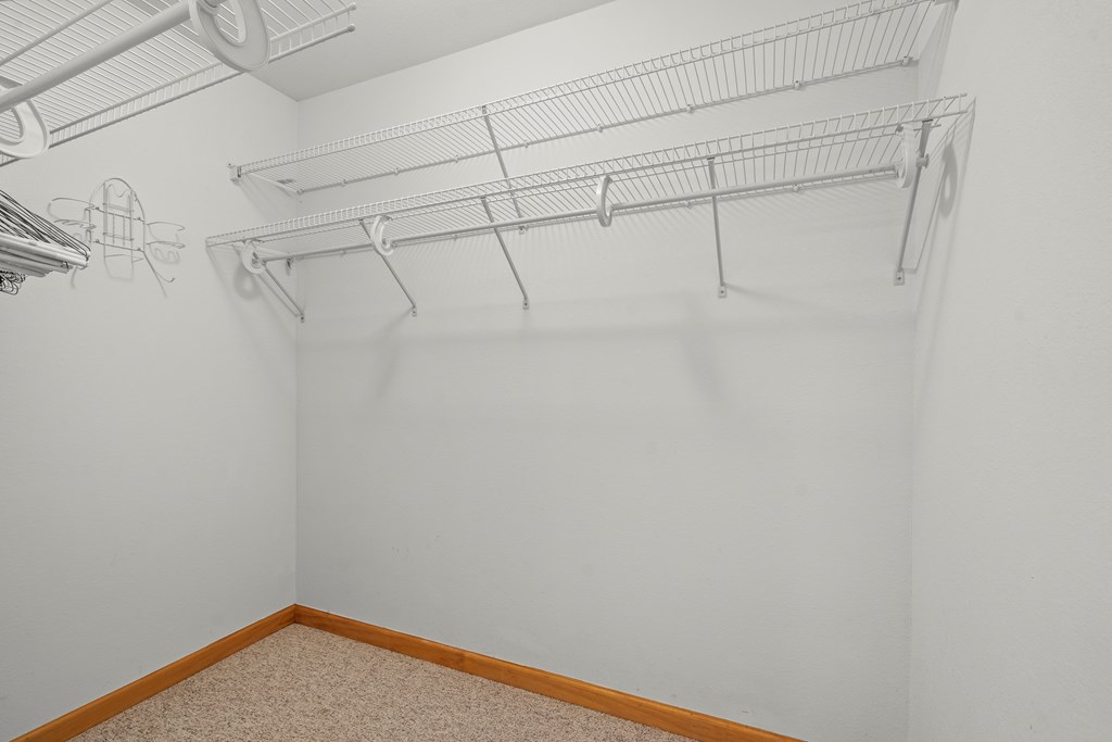 424832 Murphy Residential