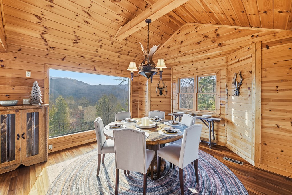 424833 Blue Ridge Residential