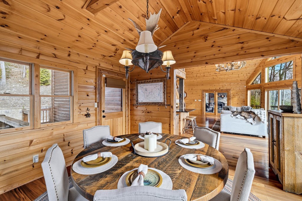 424833 Blue Ridge Residential