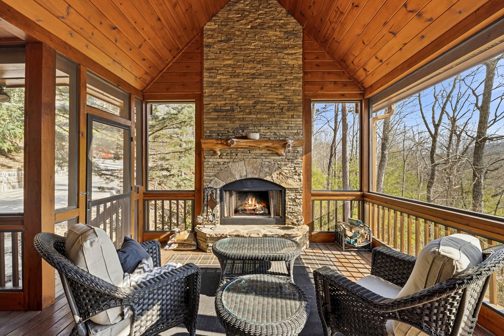 424833 Blue Ridge Residential