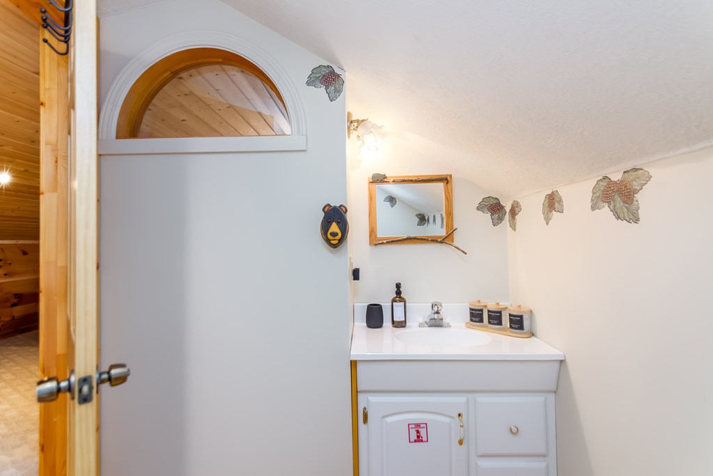 424837 Blue Ridge Residential