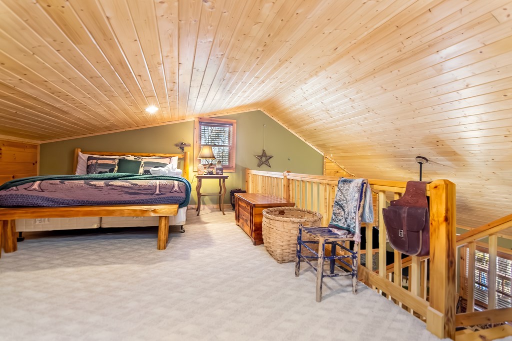 424837 Blue Ridge Residential