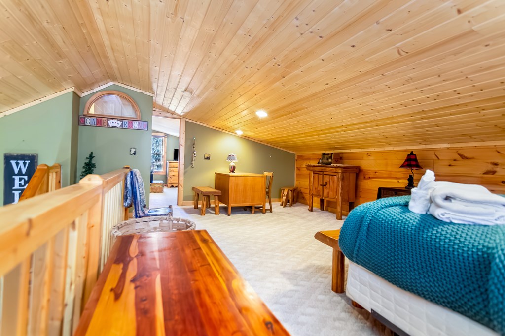 424837 Blue Ridge Residential