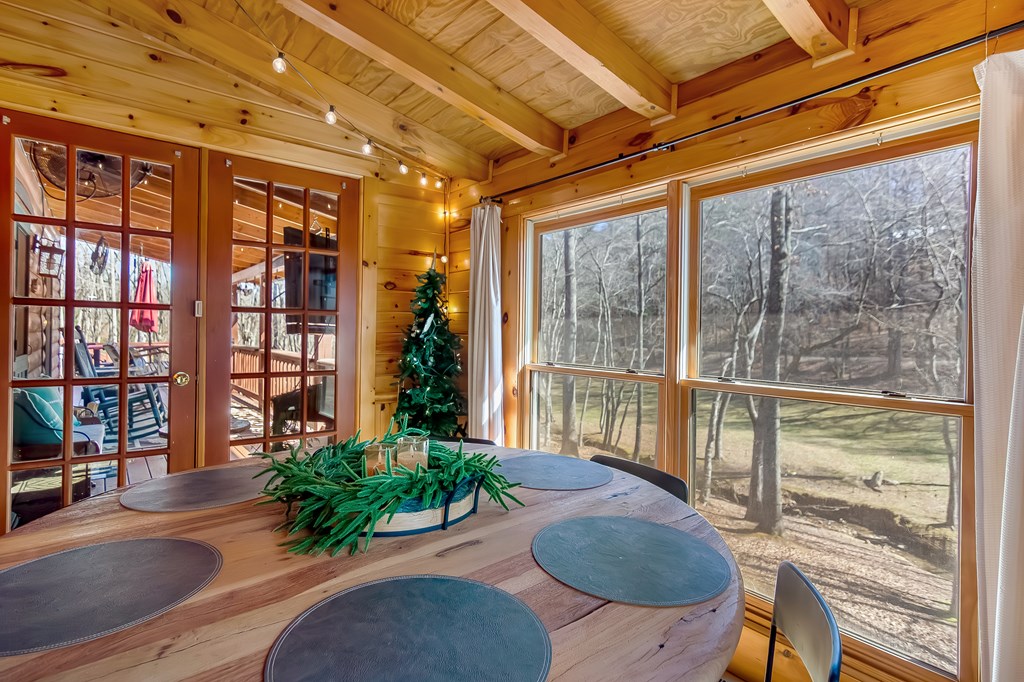 424837 Blue Ridge Residential