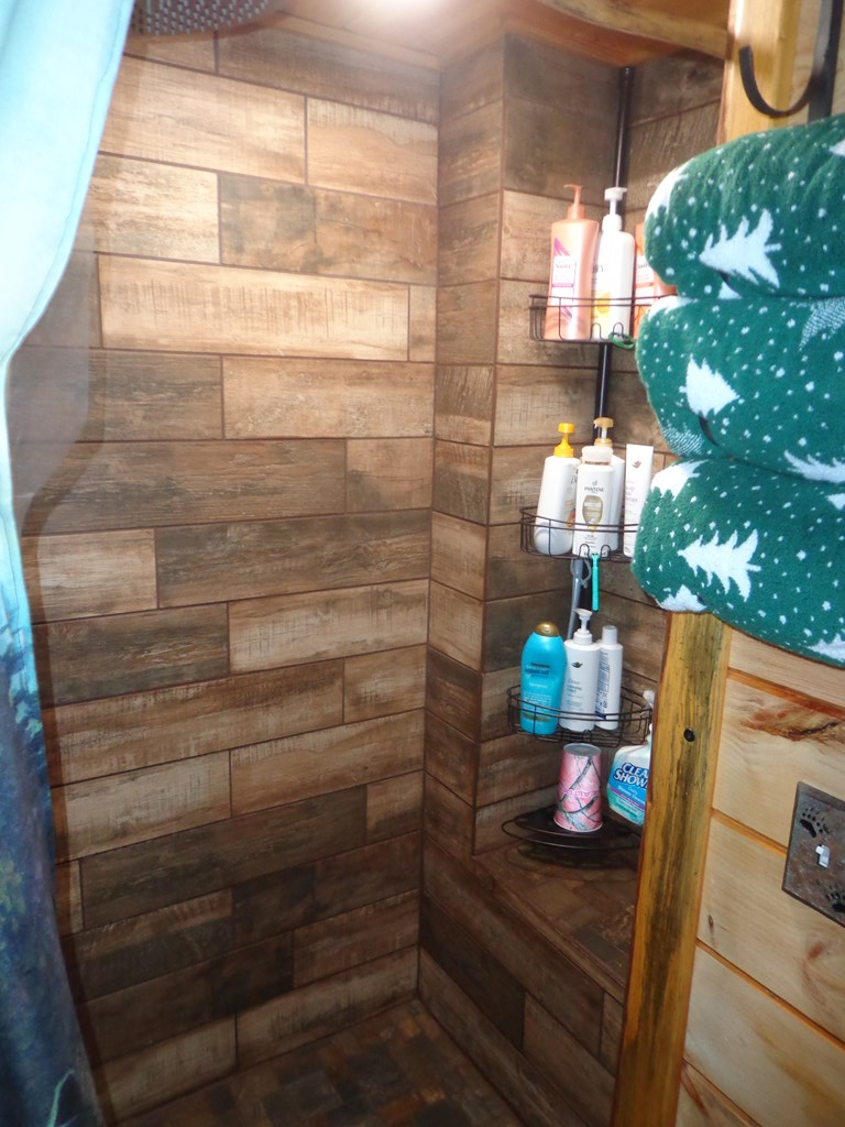 424840 Morganton Residential