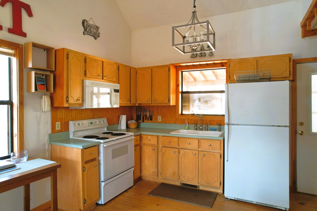 424841 Blairsville Residential