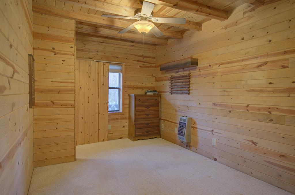 424841 Blairsville Residential