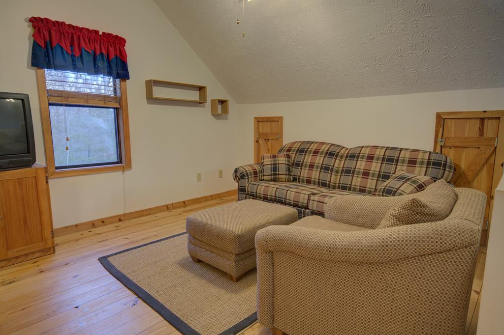 424841 Blairsville Residential