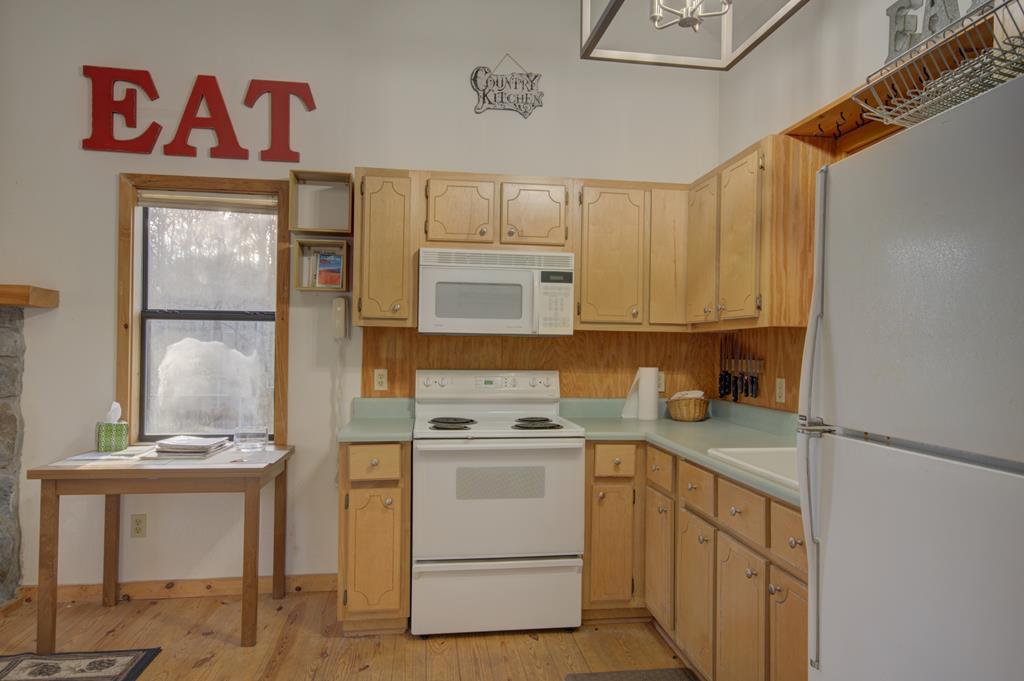 424841 Blairsville Residential