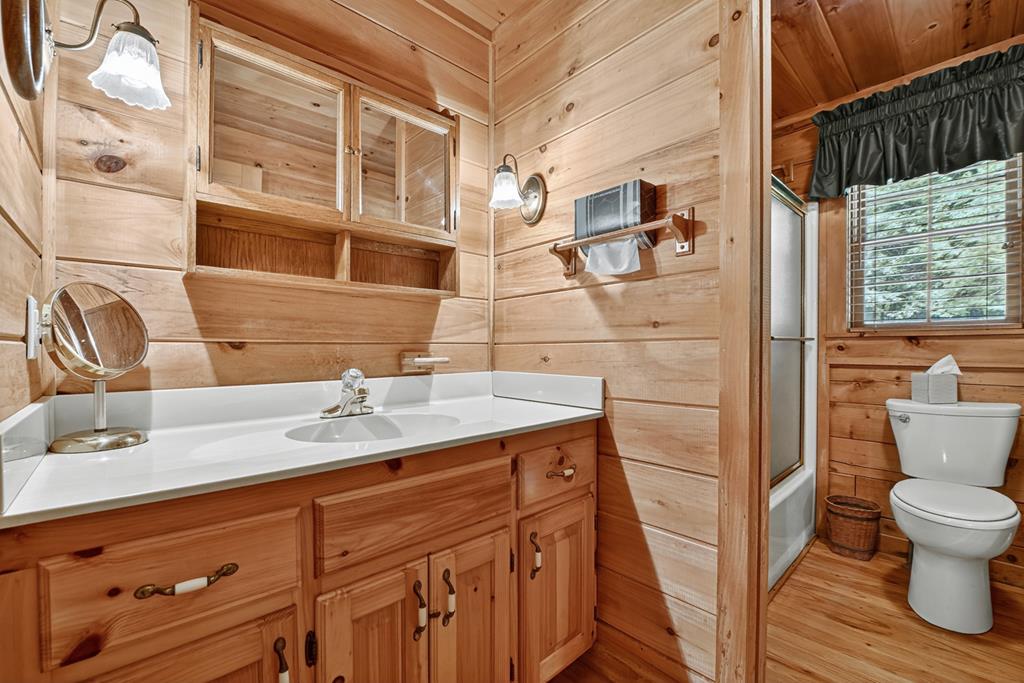 424842 Ellijay Residential