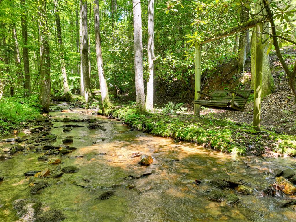 424842 Ellijay Residential