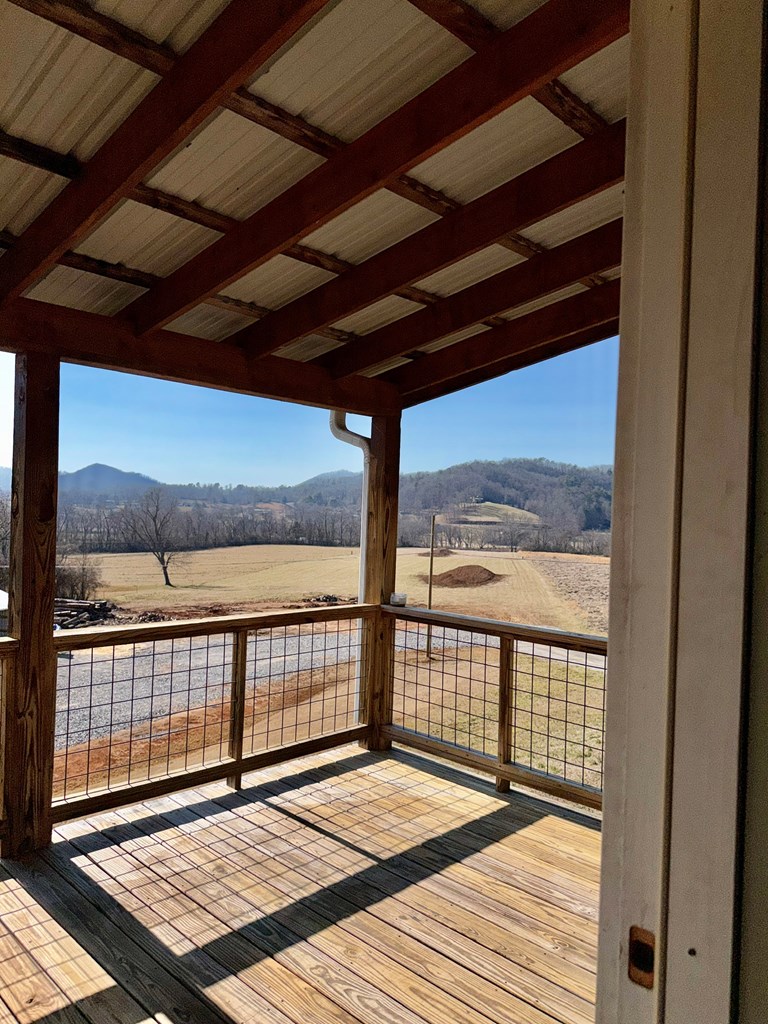 424846 Hayesville Residential