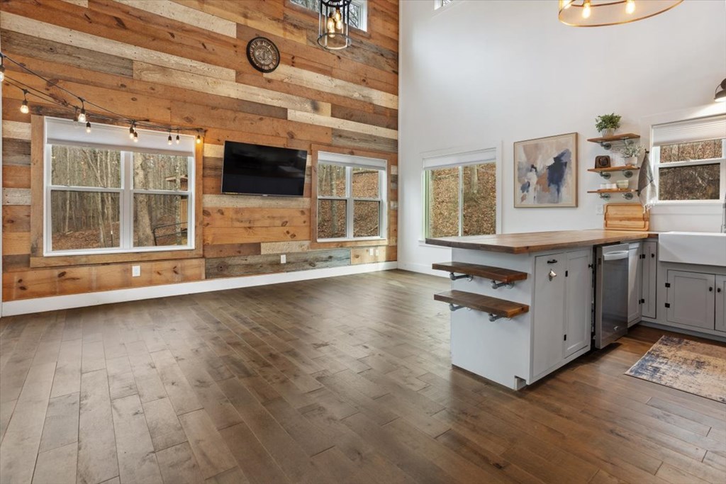 424847 Ellijay Residential