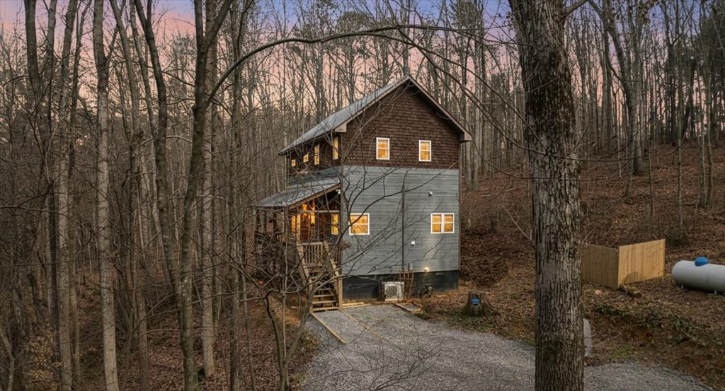 424847 Ellijay Residential