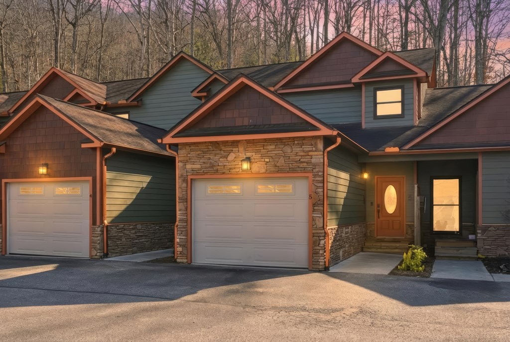 424850 Blairsville Townhouse