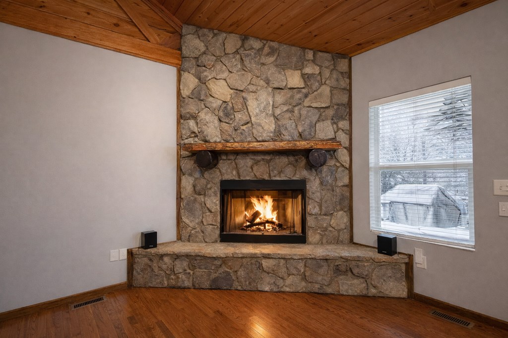 424851 Ellijay Residential