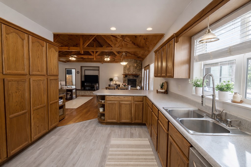 424851 Ellijay Residential