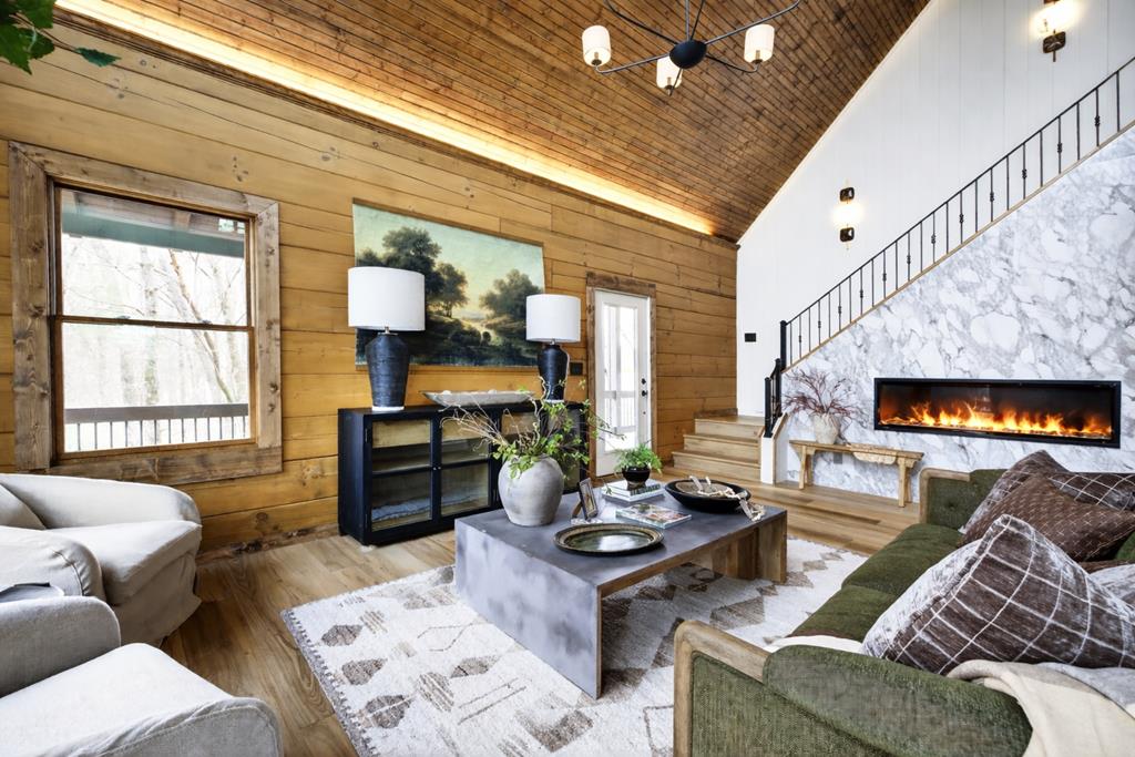 424853 Ellijay Residential