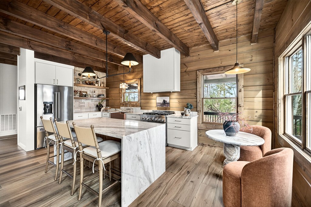 424853 Ellijay Residential