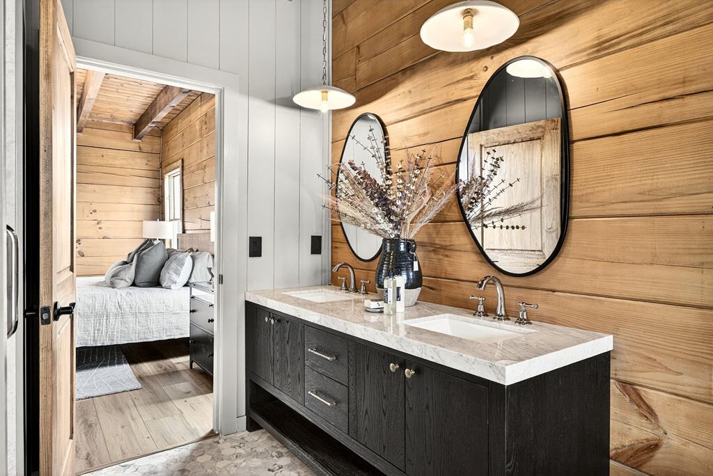 424853 Ellijay Residential