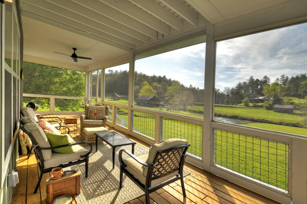 424861 Blue Ridge Residential