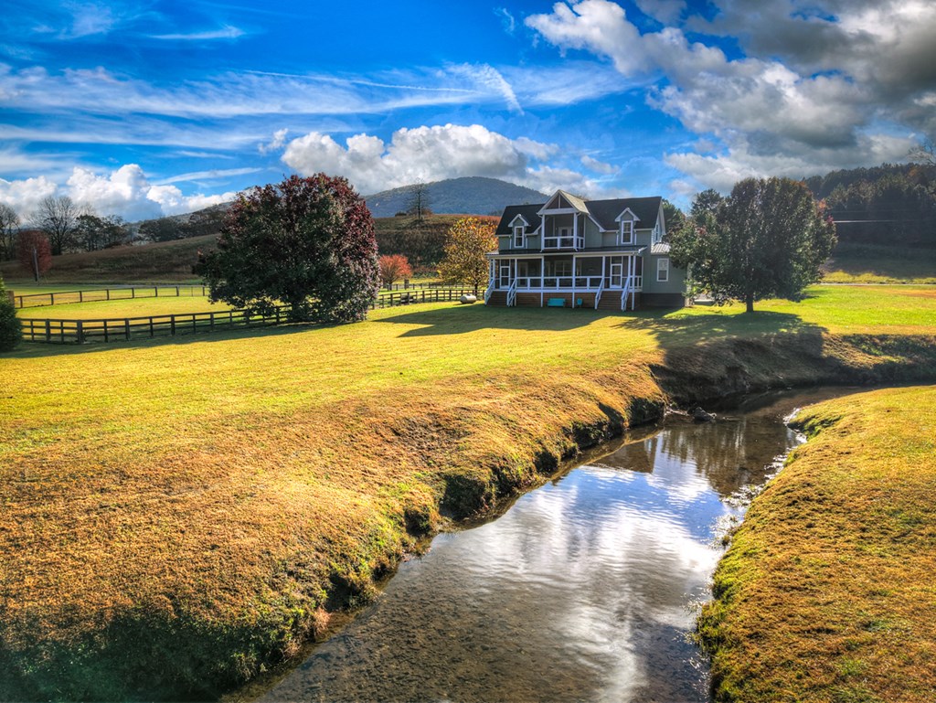 424861 Blue Ridge Residential