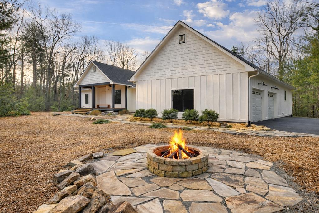 424865 Ellijay Residential