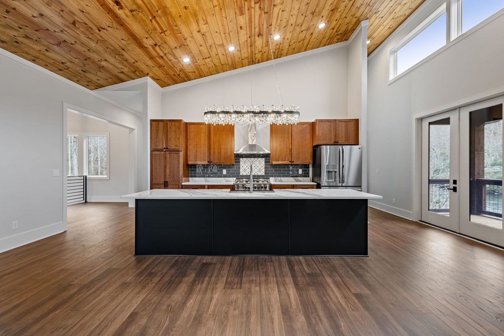 424867 Blue Ridge Residential